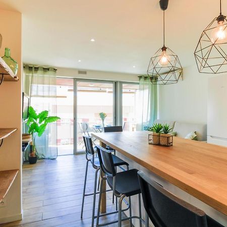 לה לבאנדו Select'Sohome - Appartement Renove Au Coeur Du Centre-Ville Du Lavandou - A Proximite Des Plages Et Commerces - Gaia מראה חיצוני תמונה